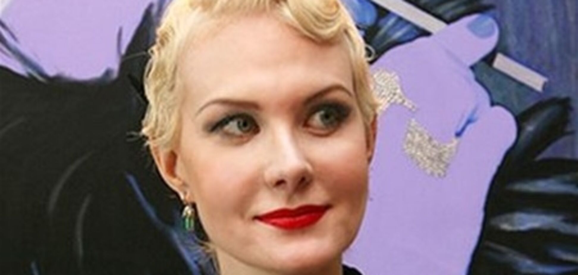 Литвинова: в гламурі і без. Фото