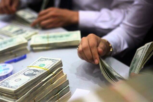 Американская валюта дорожает, японская дешевеет