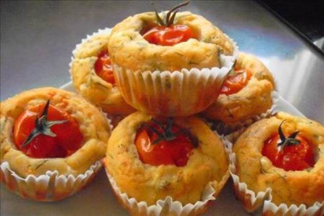 Сырные маффины с базиликом