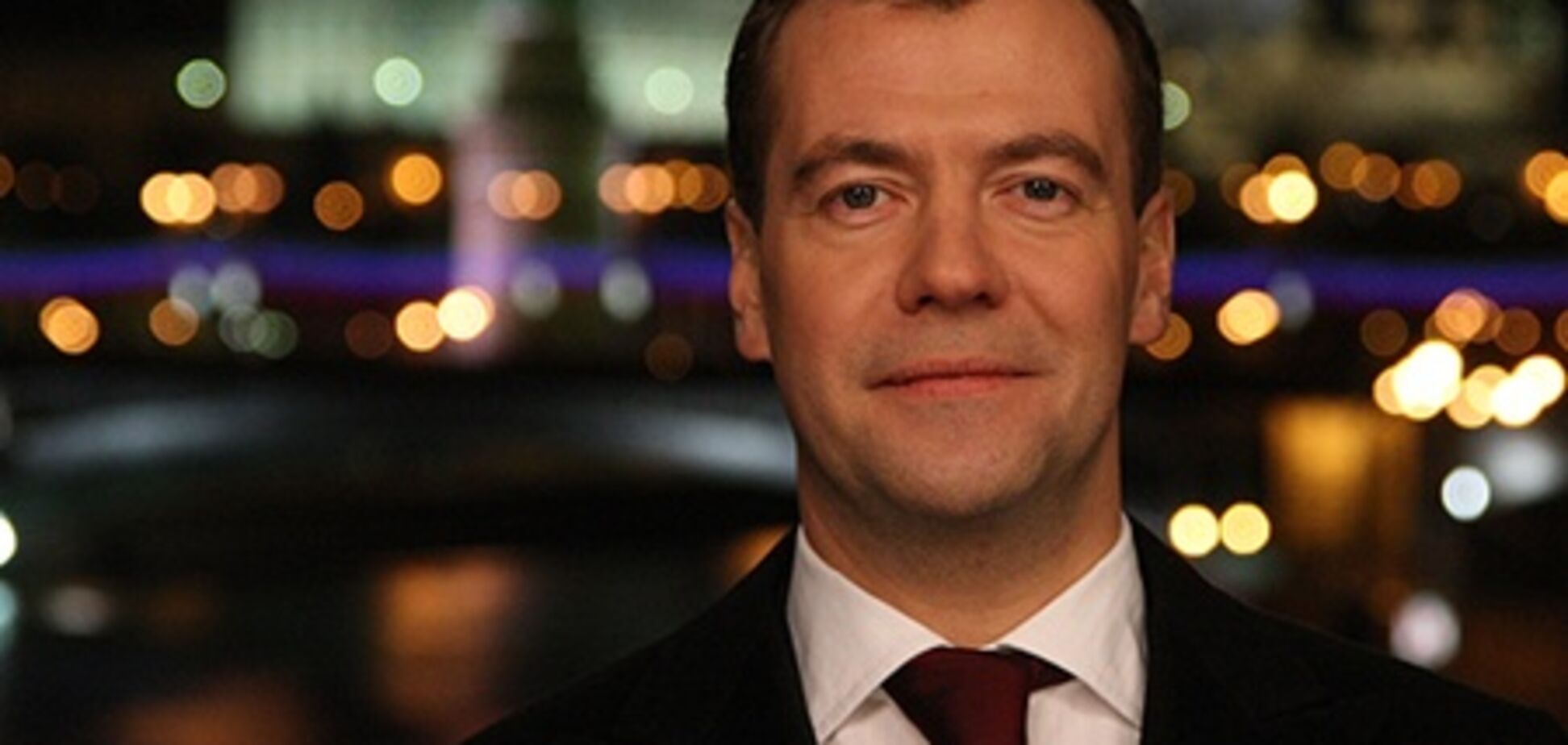 Медведев рассказал, что легко согласился сыграть в 'Елках' самого себя
