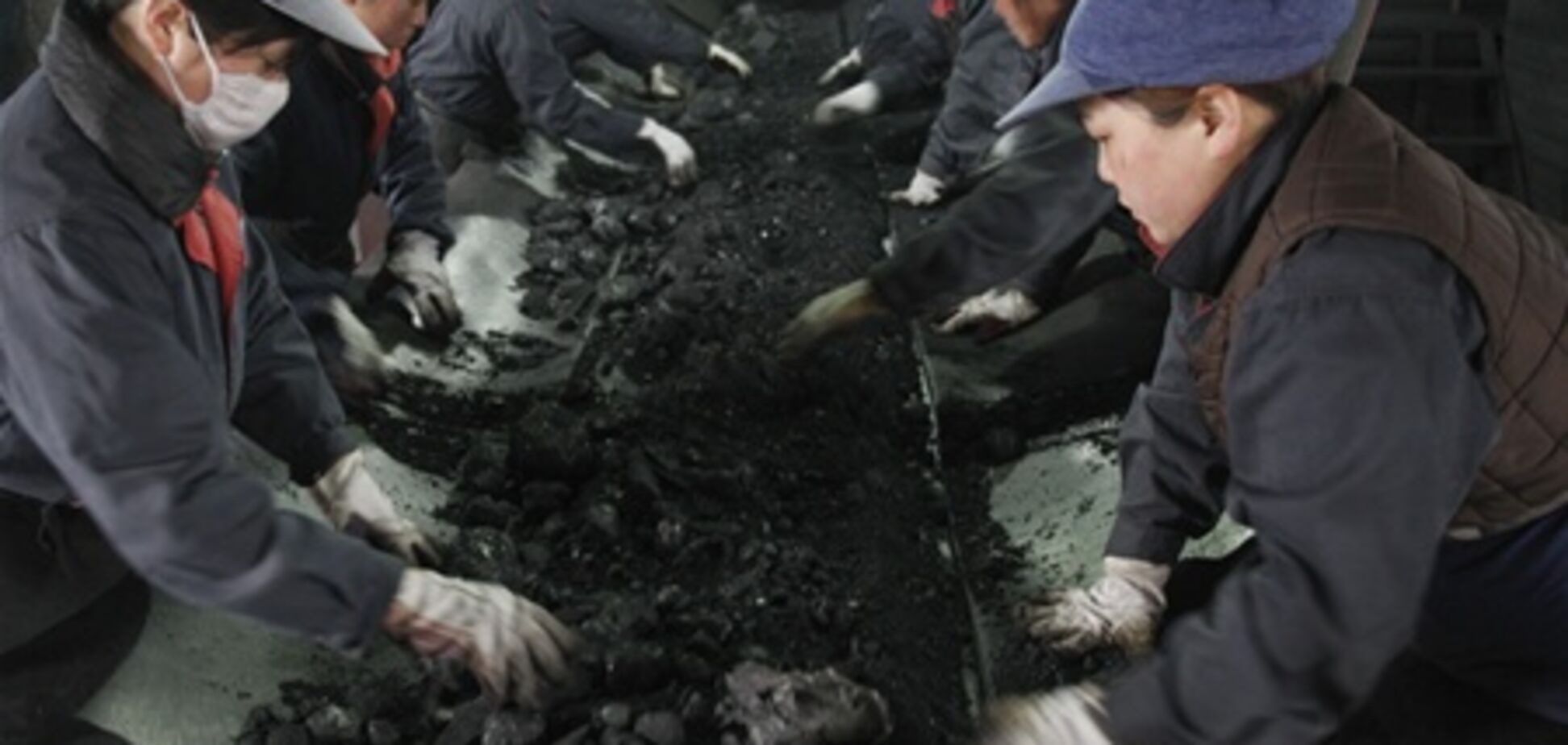 Китай стал крупнейшим в мире импортером угля