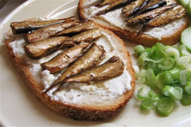 Россия обнаружила в литовских шпротах смертельное вещество