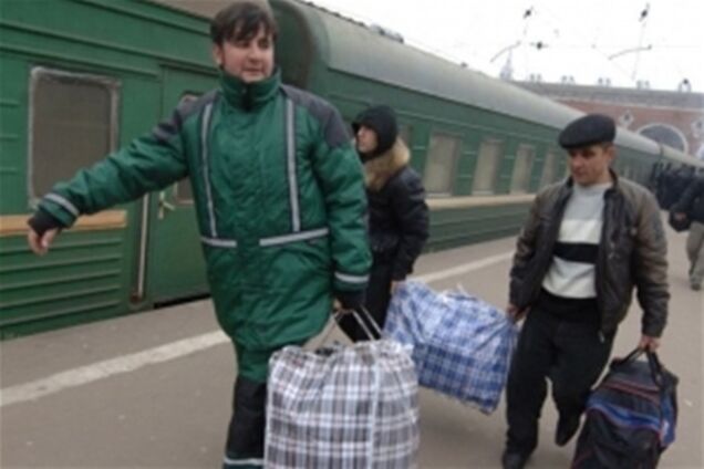 Украинские «заробитчане» переходят на легальную работу