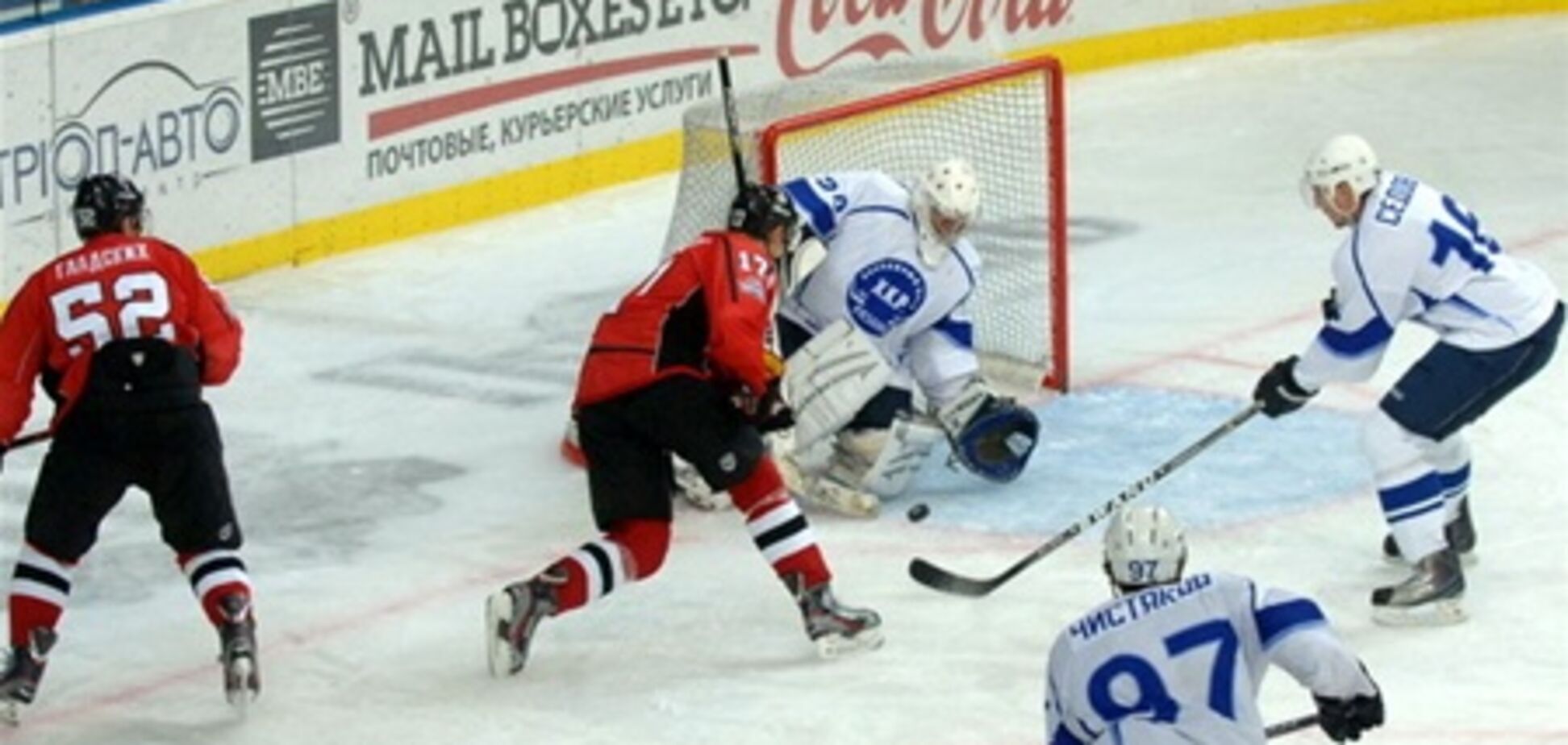 ВХЛ. 'Донбасс' уверенно обыграл 'Рязань'