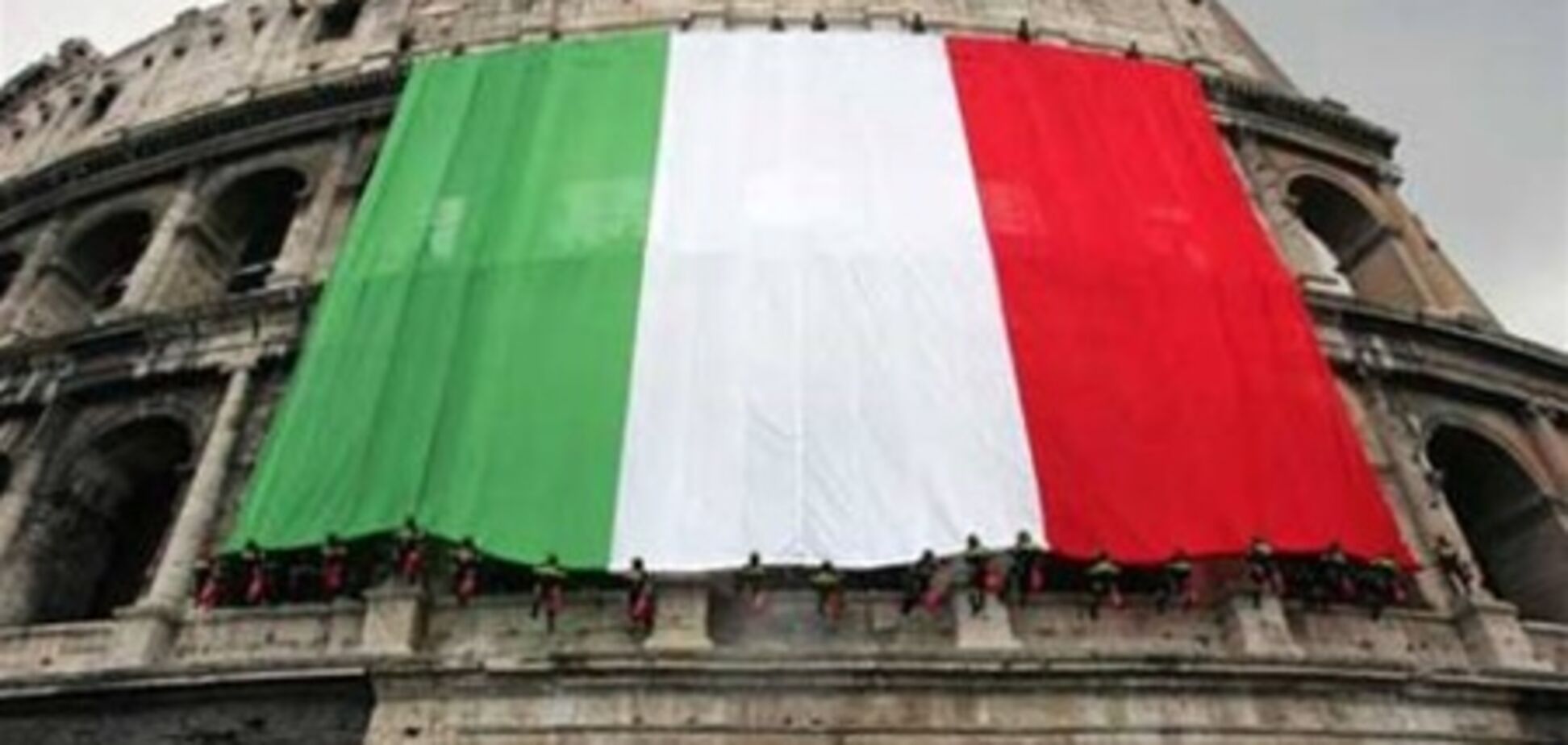 Итальянцы заставят платить налоги католическую церковь и звезд эстрады