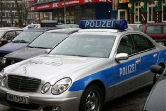 Полицейский 22 года водил патрульную машину без водительских прав