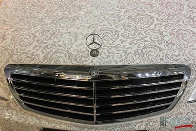 В Украину пришел 'шик по-новому' - джипы, шубы и дворцы уже не в моде