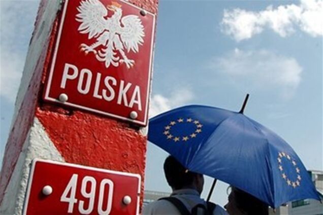 Нелегальные мигранты в Польше теперь могут легализироваться