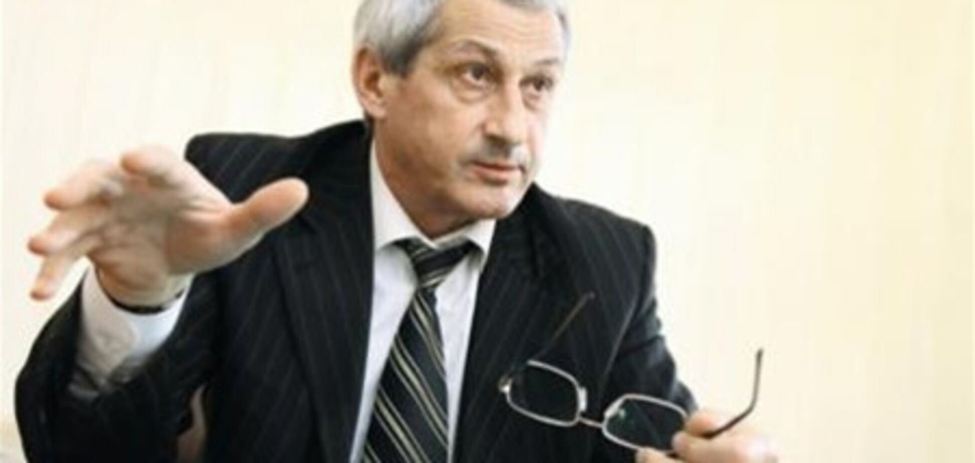 Яременко: сбережения лучше хранить в разных валютах, 31 января 2012