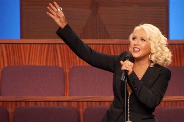 Агилера почтила память Этты Джеймс. Видео