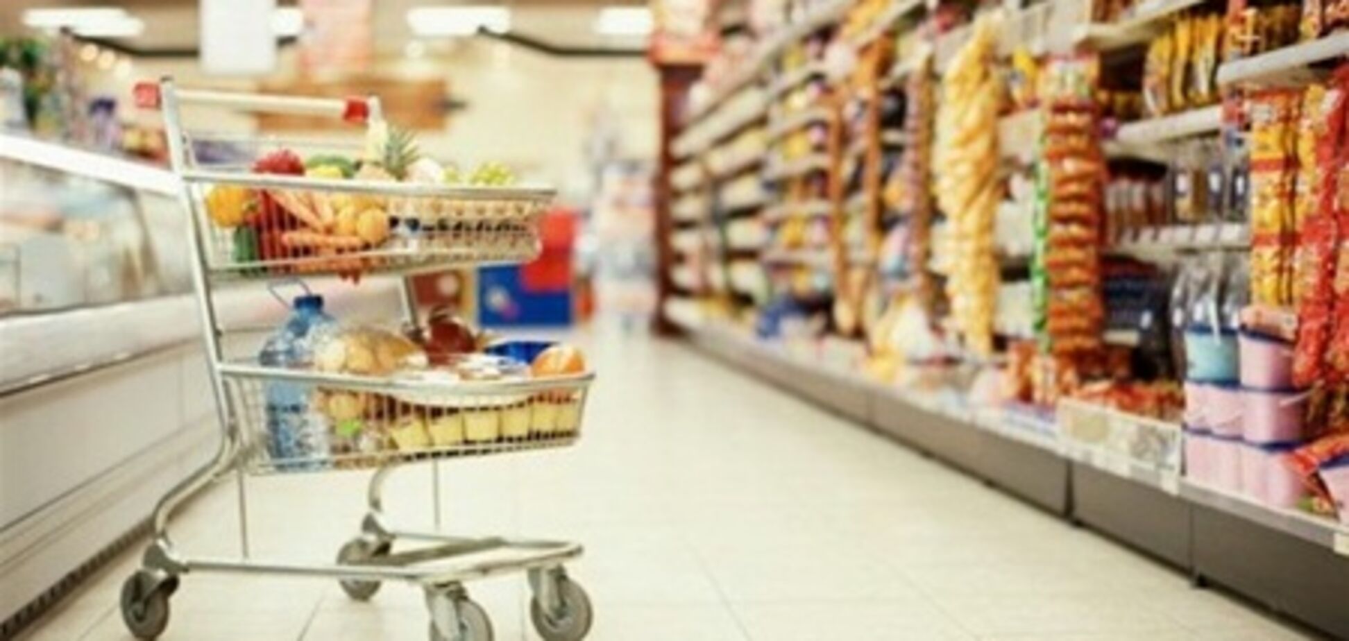 Украинцы тратят на продукты почти половину своих доходов