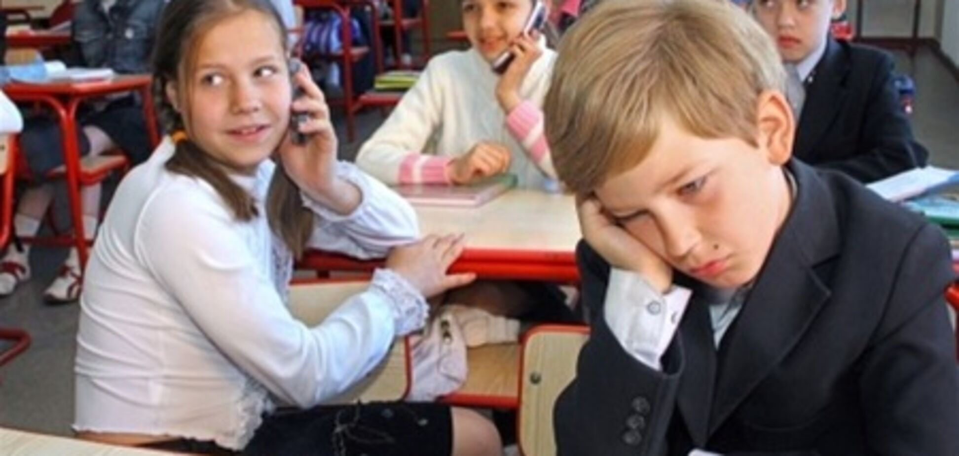 Закрытие школ в Украине связано с демографическим кризисом - парламентарий