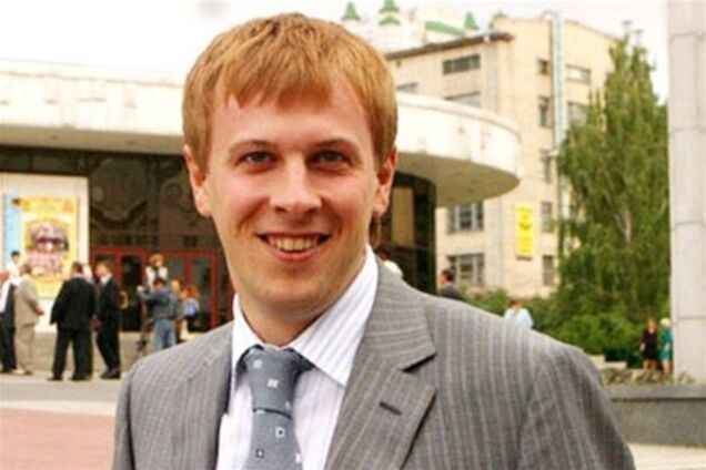 Хомутынник ловит в проруби финскую рыбу