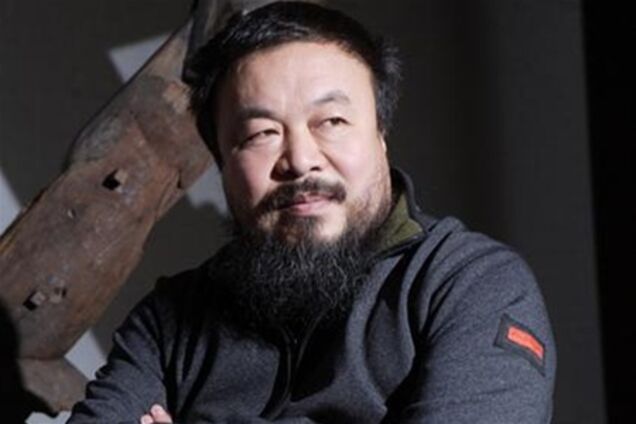 Китай пересмотрит штрафные санкции к художнику Ай Вэйвэю