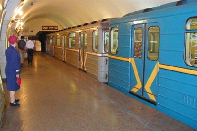 'Киевский метрополитен' получит деньги на модернизацию вагонов