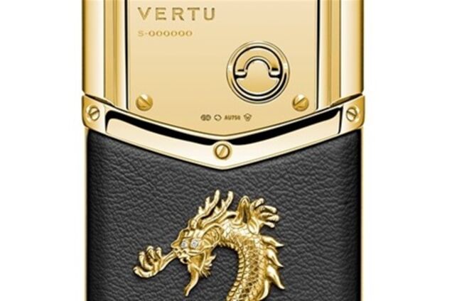 Vertu выпустила новые эксклюзивные телефоны для миллионеров. Фото