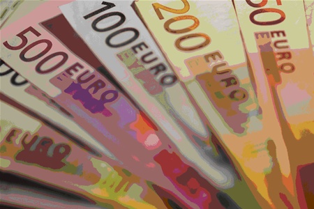 Евро на межбанке продолжает дешеветь