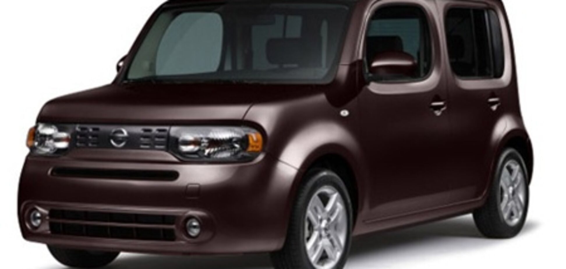 Nissan обновил свою необычную модель Cube. Фото
