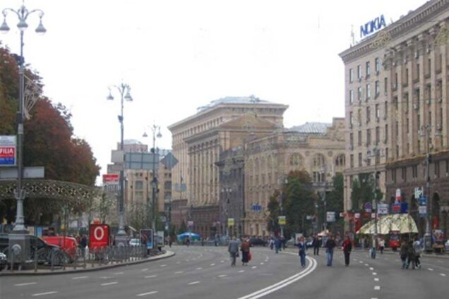 До Евро-2012 большинство улиц Киева подпишут на английском