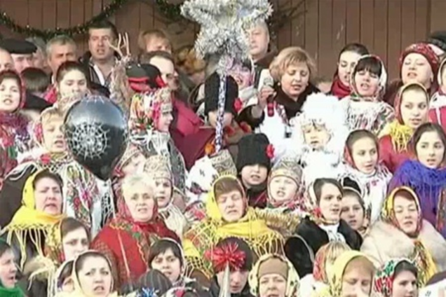На Буковині колядували 615 чоловік одночасно