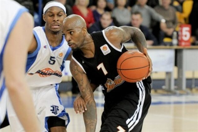 Суперлига. 'Азовмаш' смят в Донецке