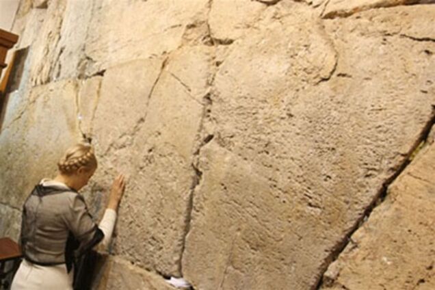 Тимошенко сначала освободят, а потом выдворят из страны – Небоженко