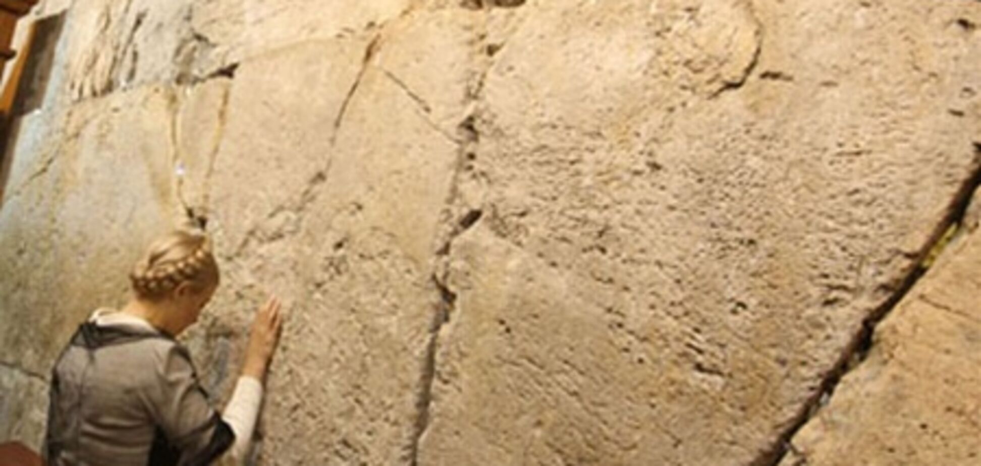 Тимошенко сначала освободят, а потом выдворят из страны – Небоженко