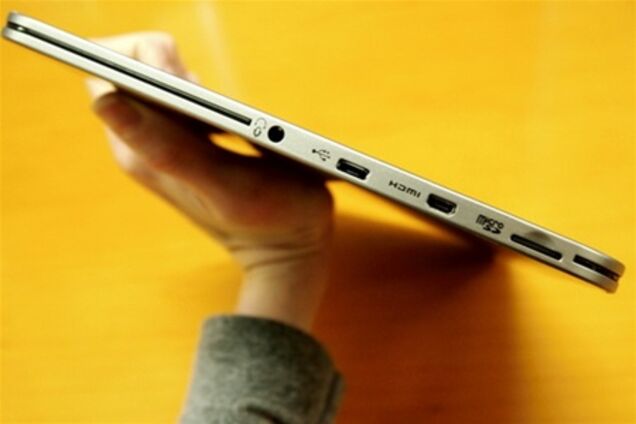 Toshiba показала самый тонкий в мире планшет. Фото