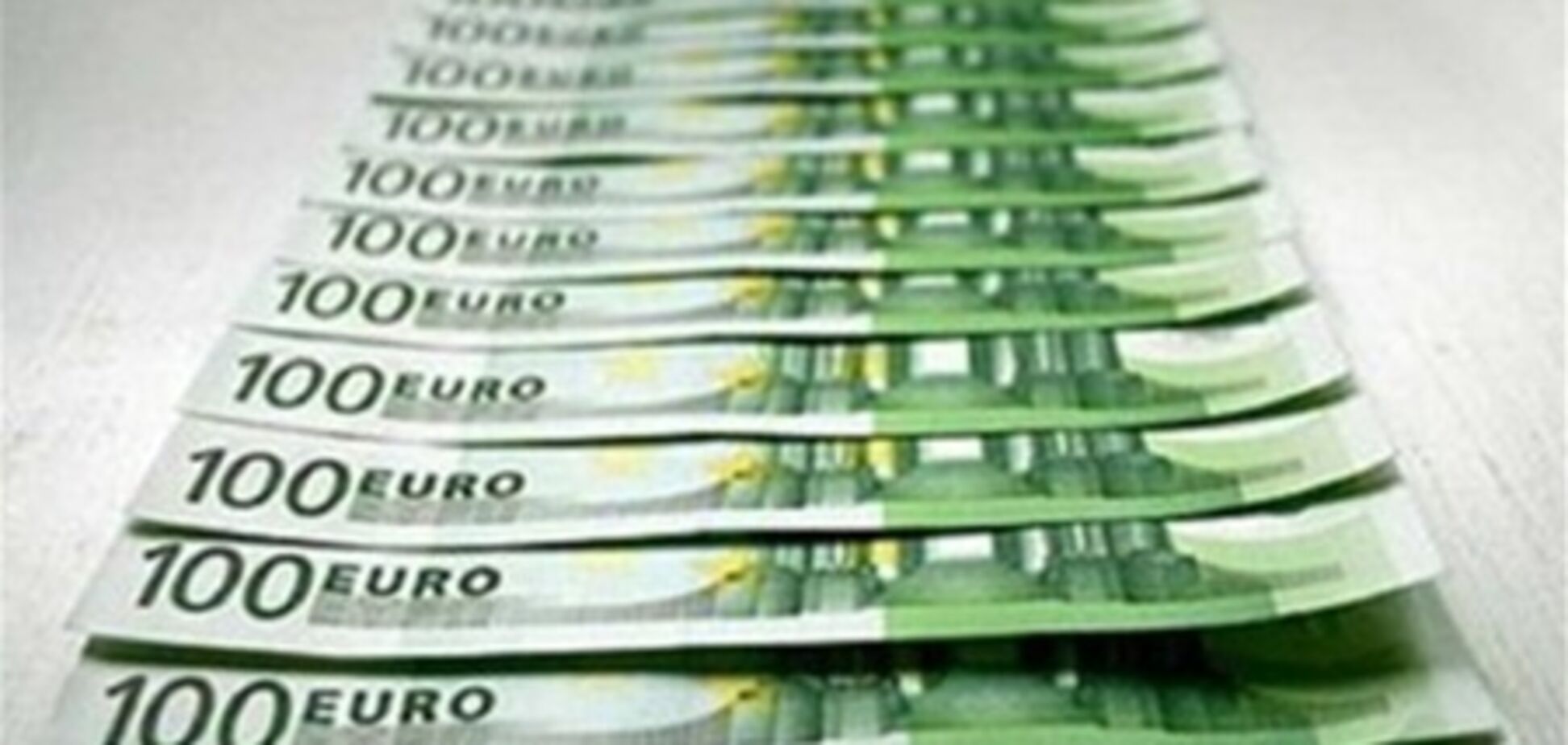 Евро дешевеет к доллару и иене, 01 октября 2012