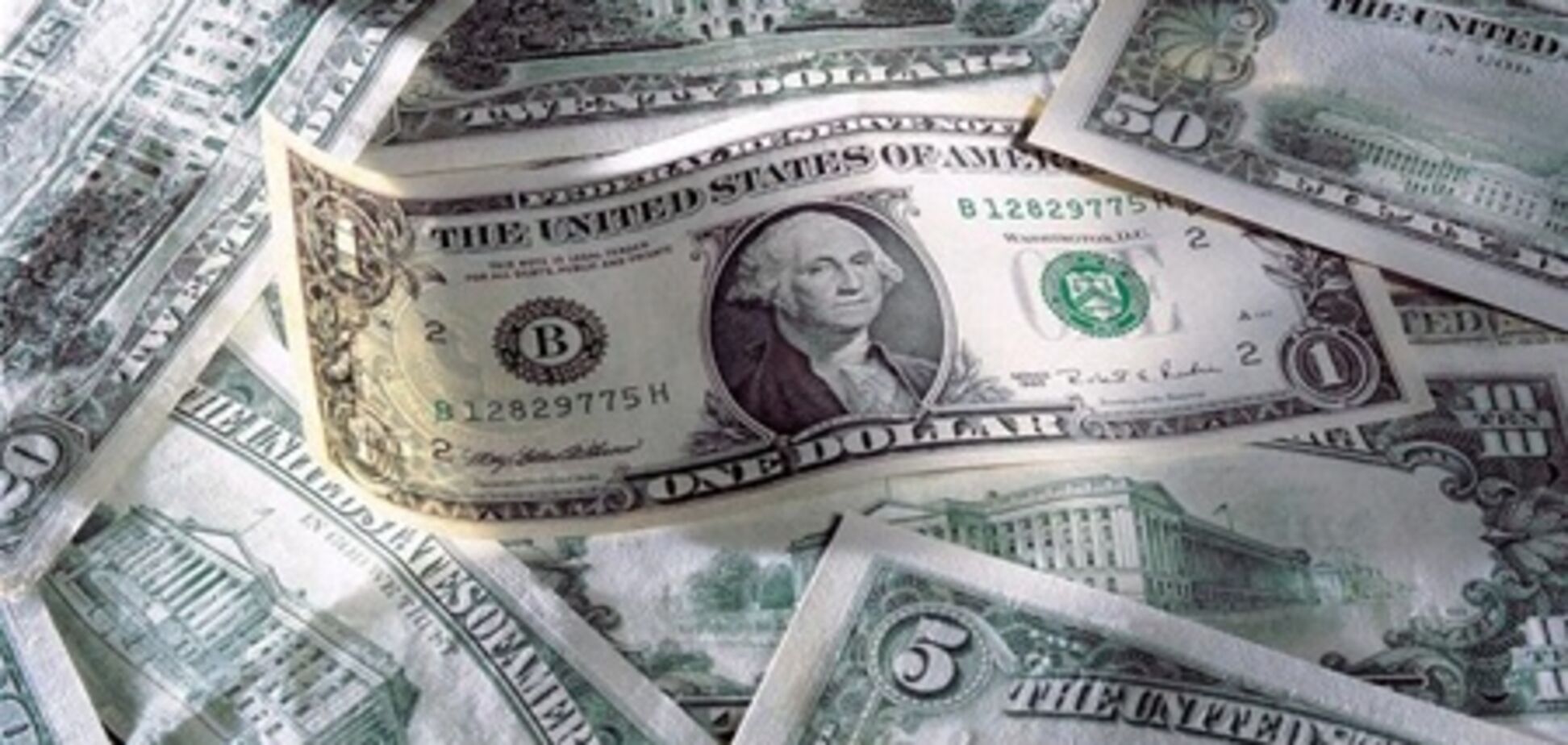 Спасая доллар, власти США начали махинации со статистикой