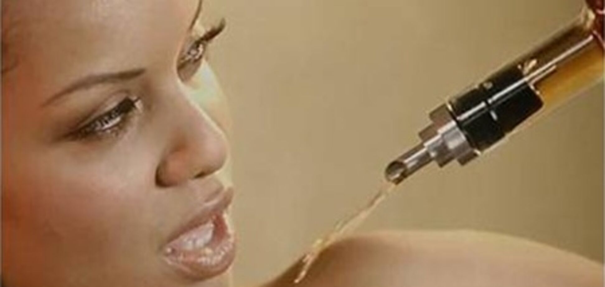 Создано спиртное, 'настоянное' на юных красавицах