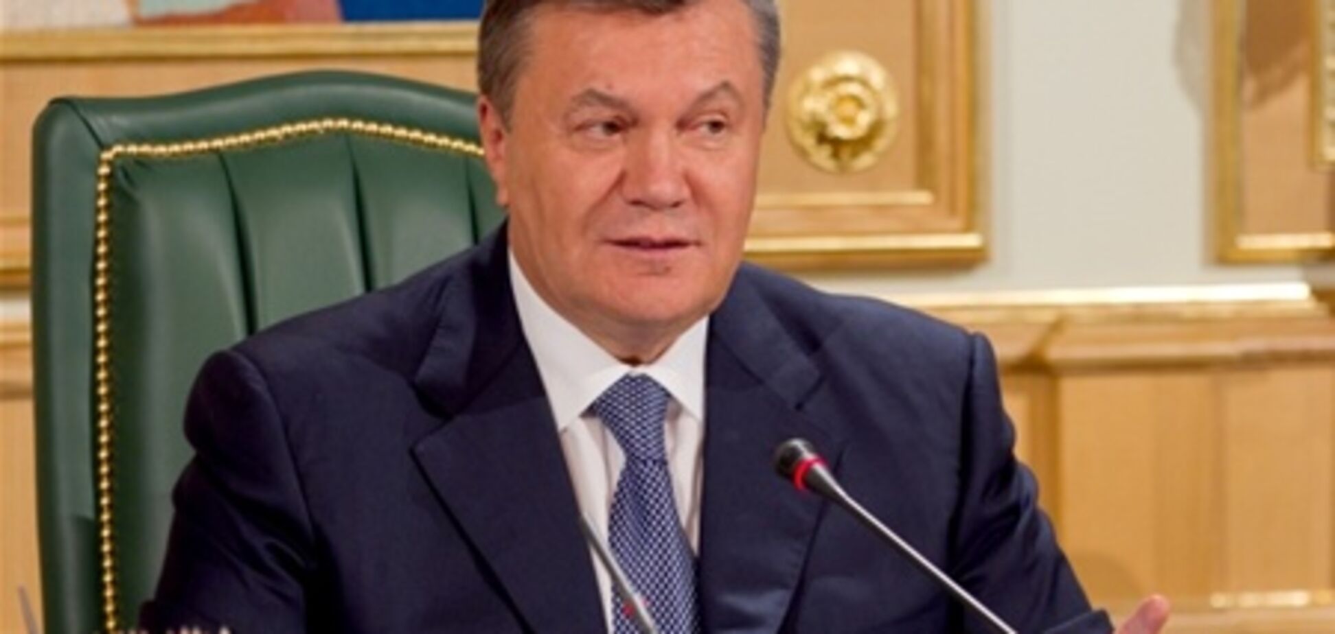 Янукович поручил освободить украинку из плена в Сирии