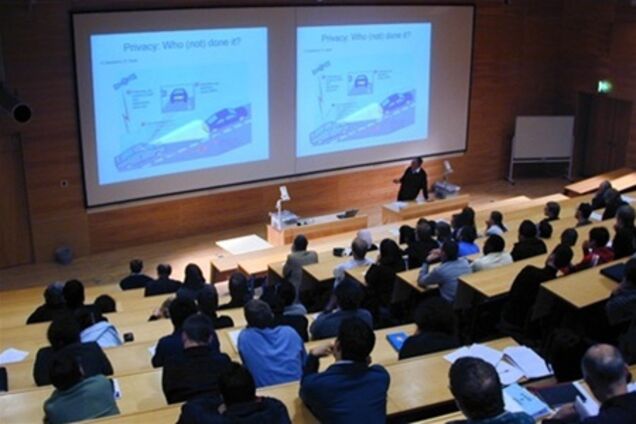 МИБ предлагает программу по обучению и развитию персонала