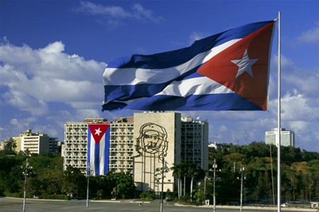 Жителям Куби дозволила вільно залишати країну