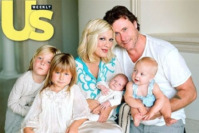 Семейство Спеллинг расположилось в US weekly. Фото