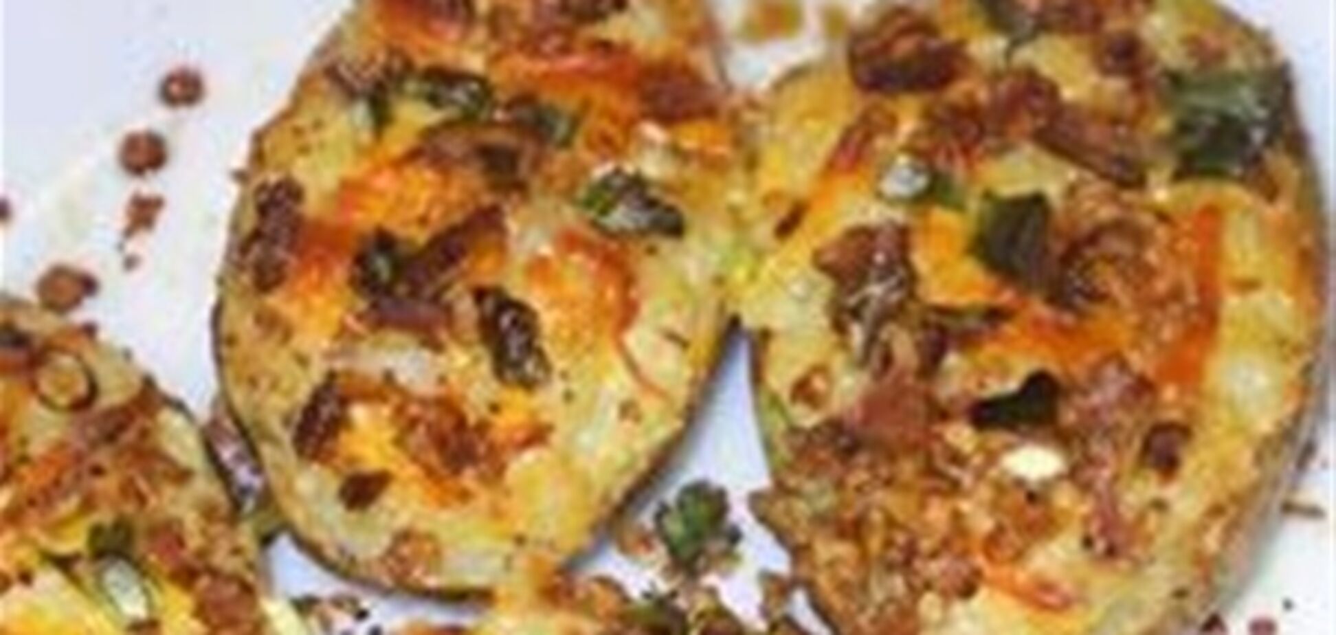 Картофель в духовке с начинкой из грибов и сыра