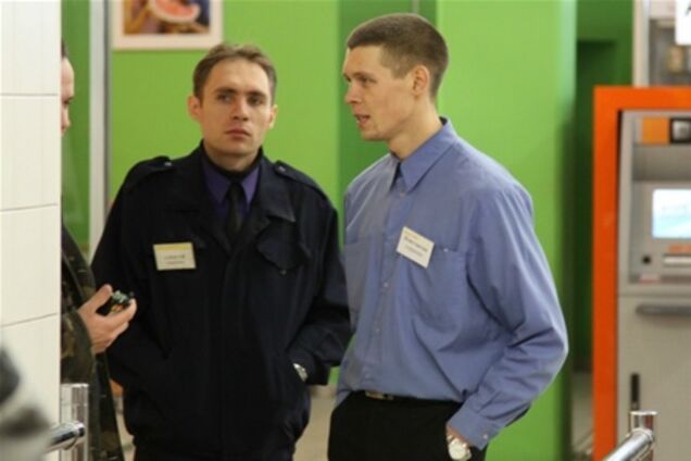 Вступил в силу закон, разрешающий охранникам применять оружие