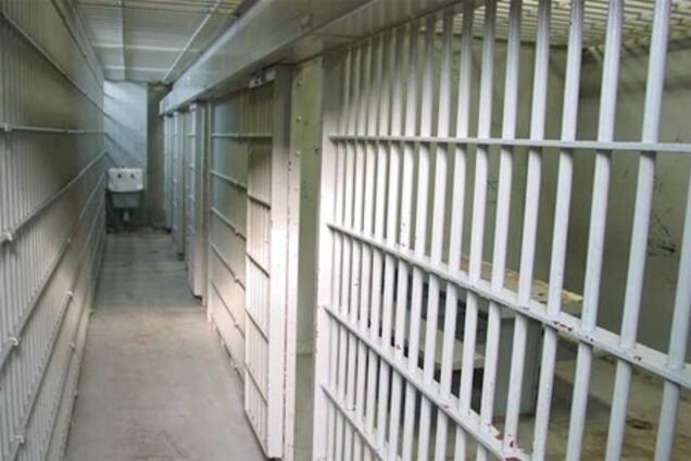 Один из обвиняемых в теракте в Днепропетровске объявил голодовку