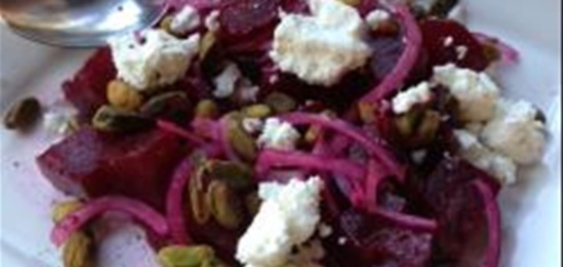 Салат из свеклы с орешками