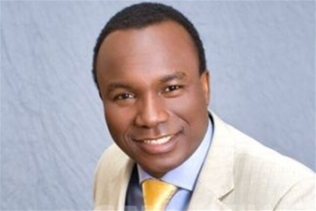 Чому Сандей Аделаджа став 'кісткою в горлі' для 'господарів життя' - духовних і світських