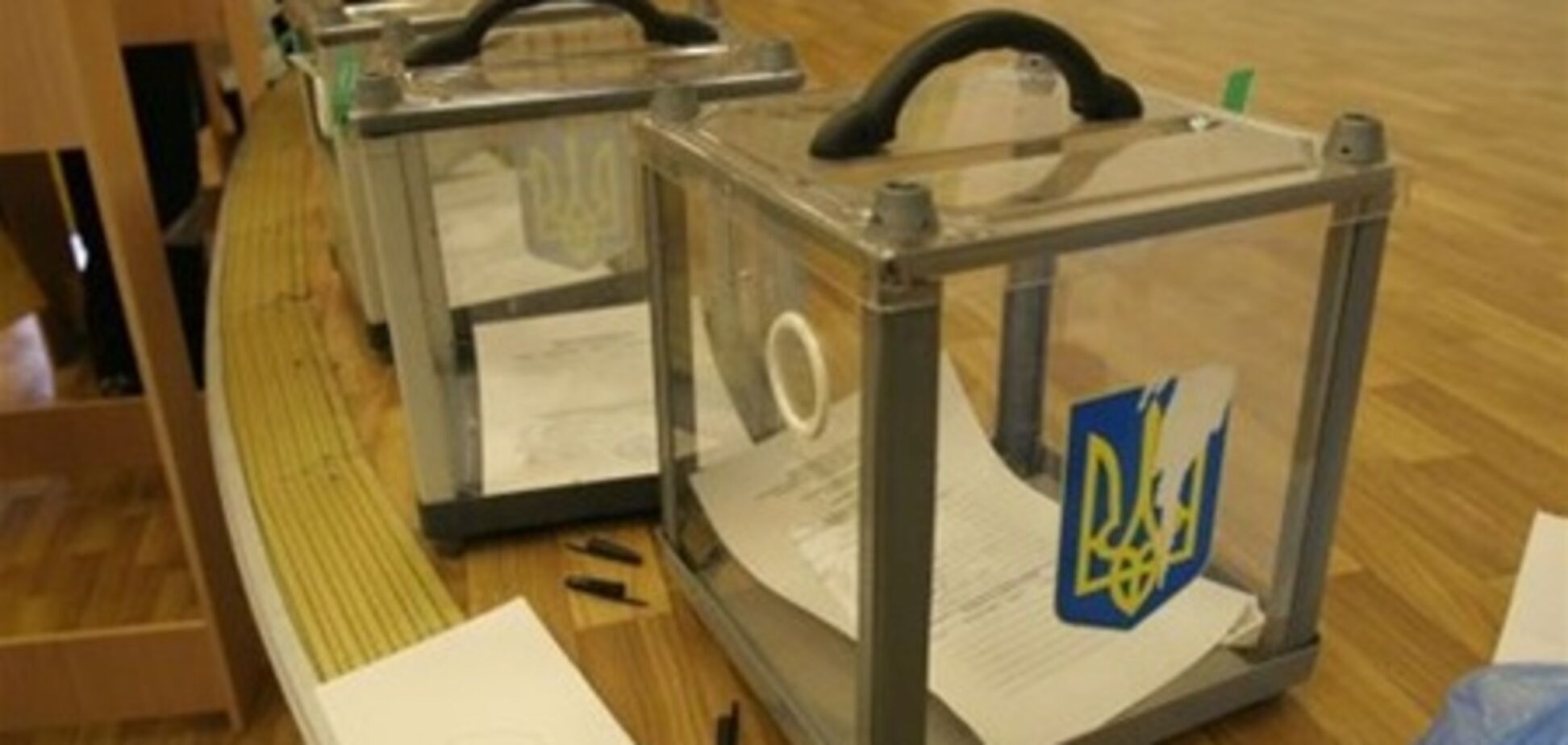 У Луганську прокуратура виявила масовий підкуп виборців