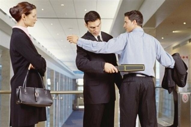 В Україні перевірять усі охоронні фірми через вбивство в 'Каравані'