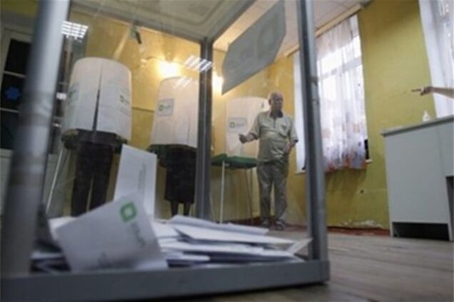 Выборы в Грузии: оппозиционный блок увеличил отрыв от партии власти