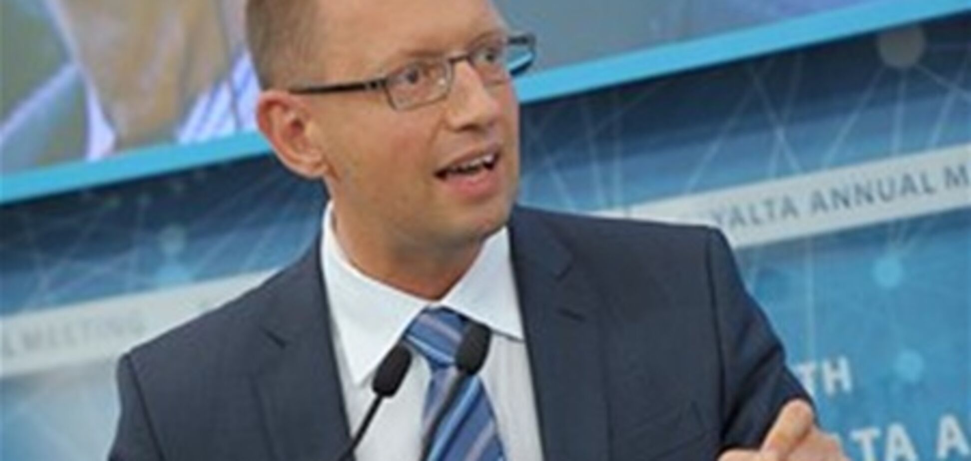 Яценюк: не знаю, кто эти люди, которых УДАР выдвигал в Киеве