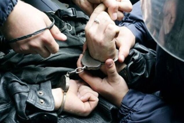 В Одессе полковник и капитан ВСУ задержаны с двумя ящиками боеприпасов