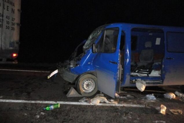 В России из-за ДТП погиб украинец, 8 - в больнице