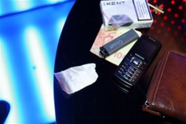 В киевском ночном клубе поймали посетителей с наркотиками