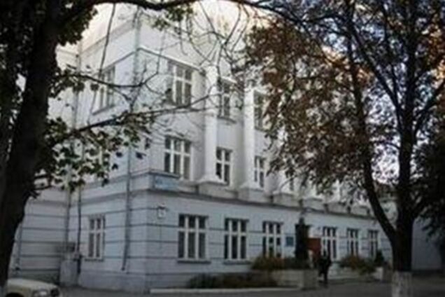 Межигорской гимназией заинтересовалась прокуратура