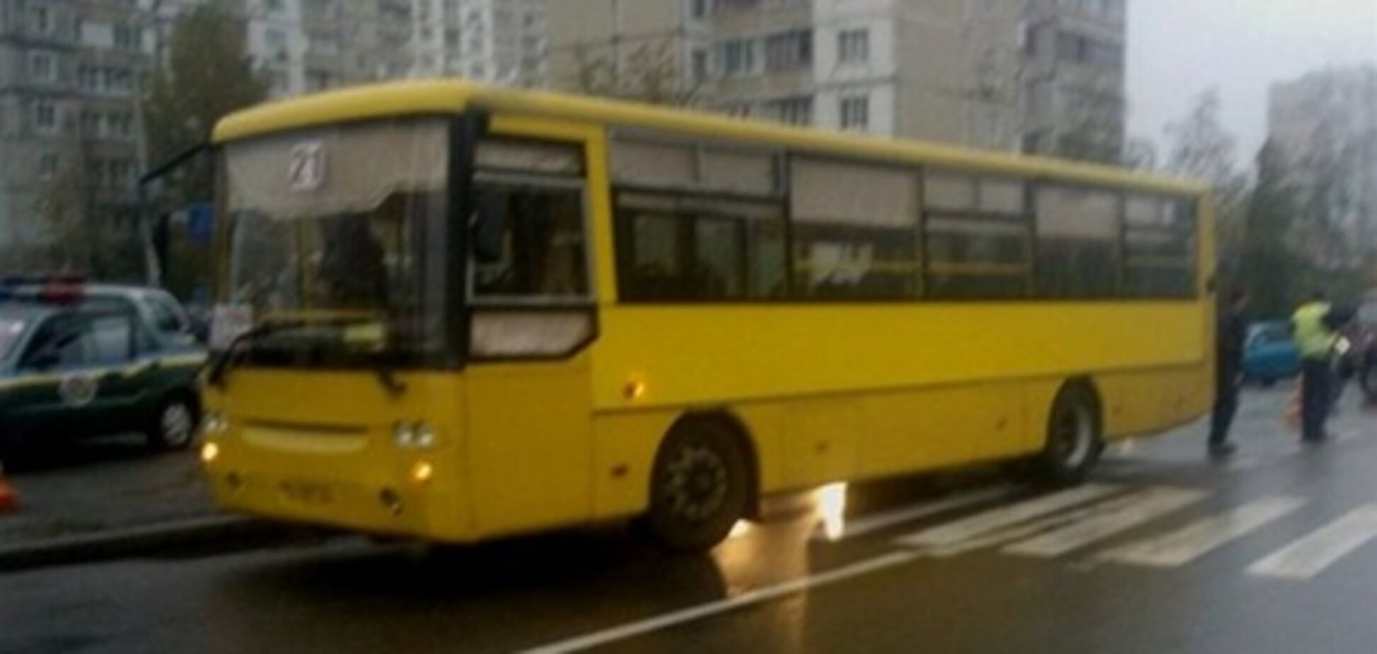 На Троещине автобус сбил насмерть пешехода