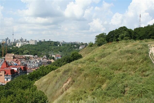 Вскоре можно будет пройтись по Замковой горе